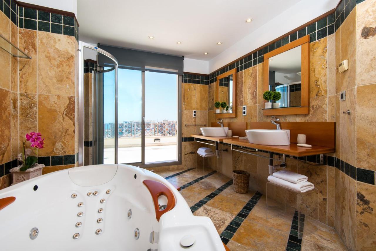 Ph Bellagio: Luxurious And Romantic Duplex Penthouse With Private Pool & Sea Views Benalmádena Exterior photo